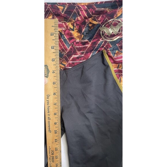 DISNEY HER UNIVERSE Wonder Woman DC Comics Superhero Movie Leggings Size S - Picture 9 of 10